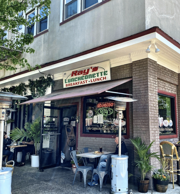 Ray's Luncheonette