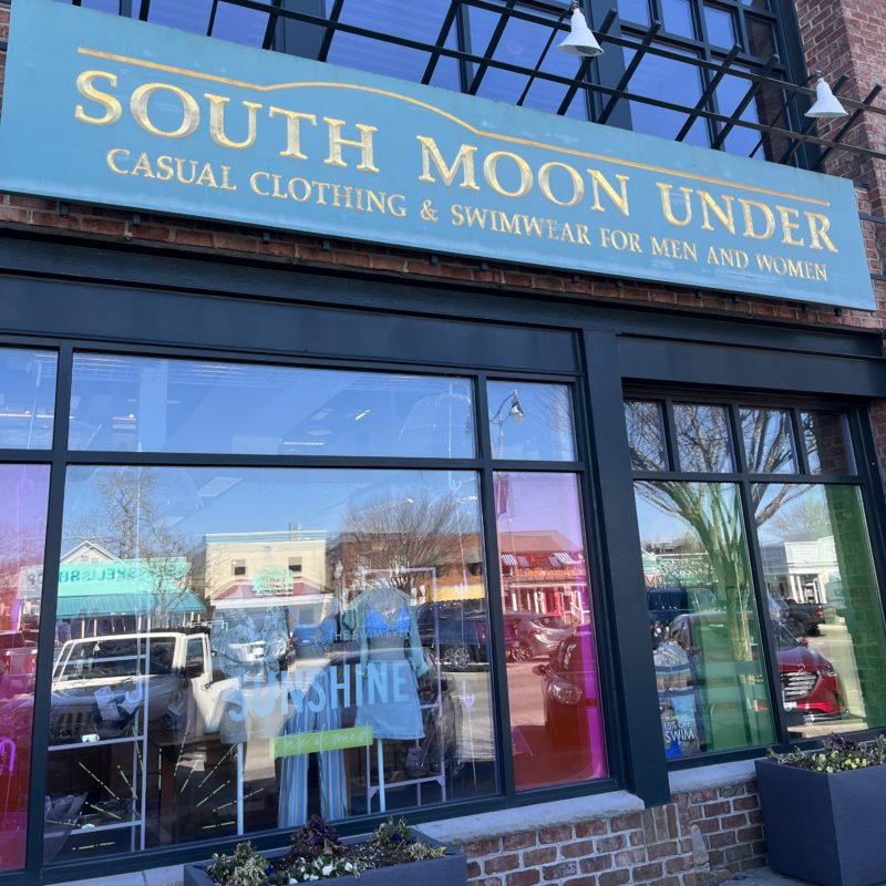 south moon under Rehoboth beach 