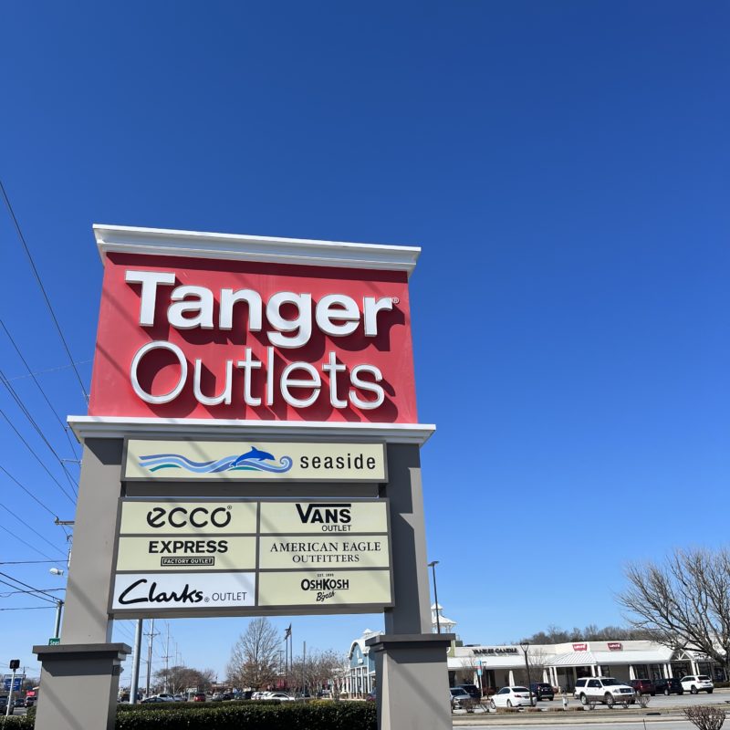 tanger outlets Rehoboth beach 