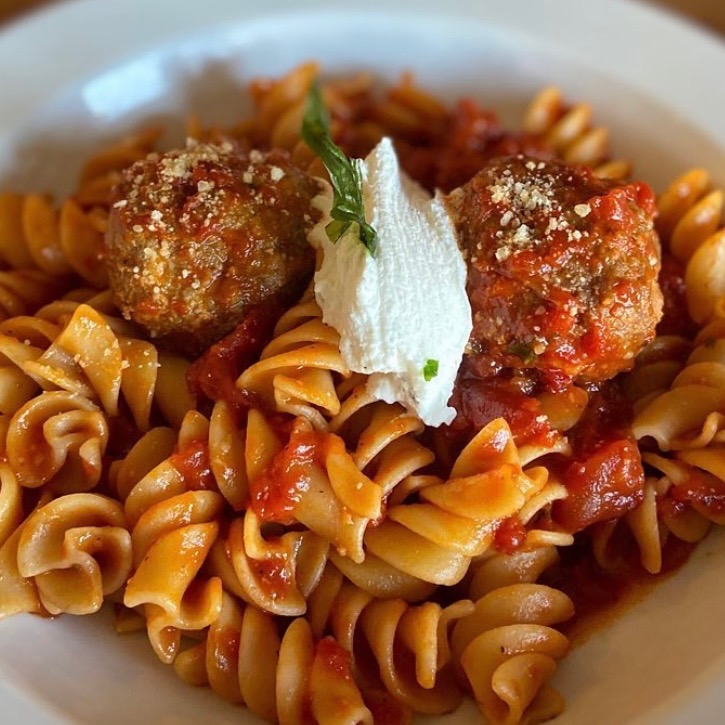 salute bistro montclair