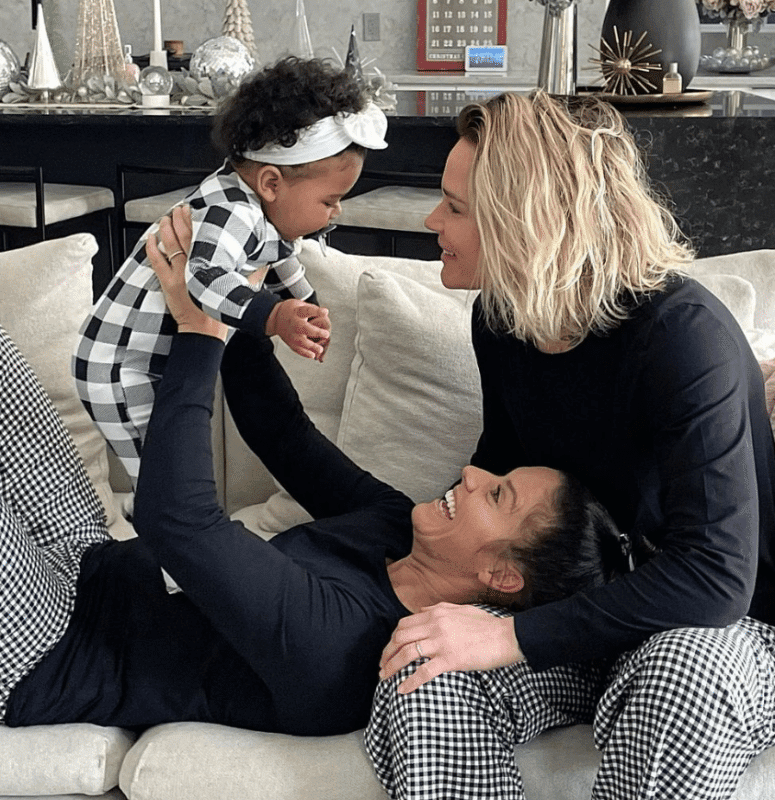 ali krieger ashlyn harris family time sloane