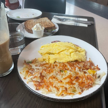 tops diner newark breakfast
