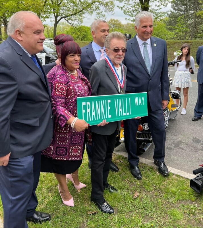 frankie valli newark res street naming ceremony