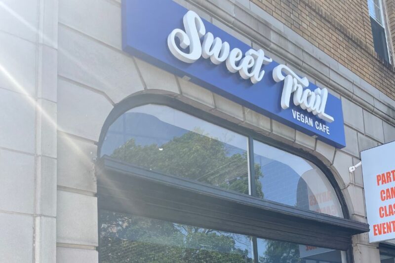 vegan bakery sweet trail bloomfield