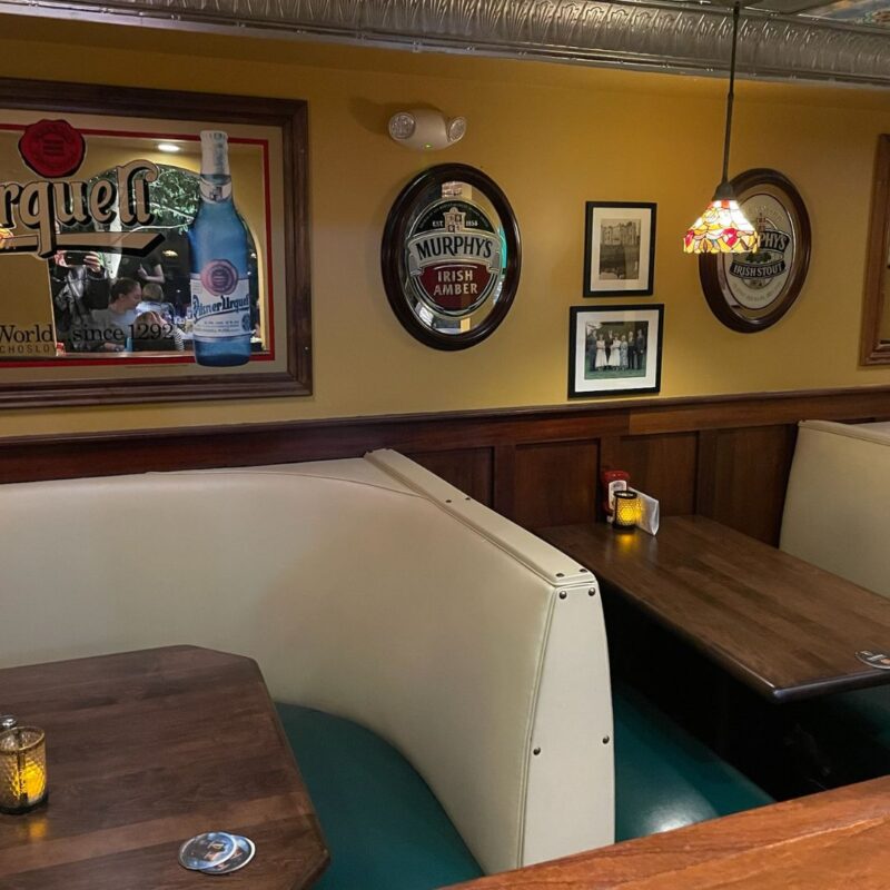cloverleaf tavern restaurant bar caldwell nj interior