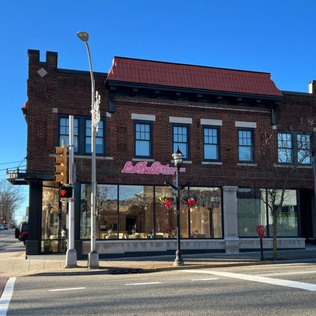This Verona Cafe Feels Like Stepping Into a Fairytale - Montclair Girl