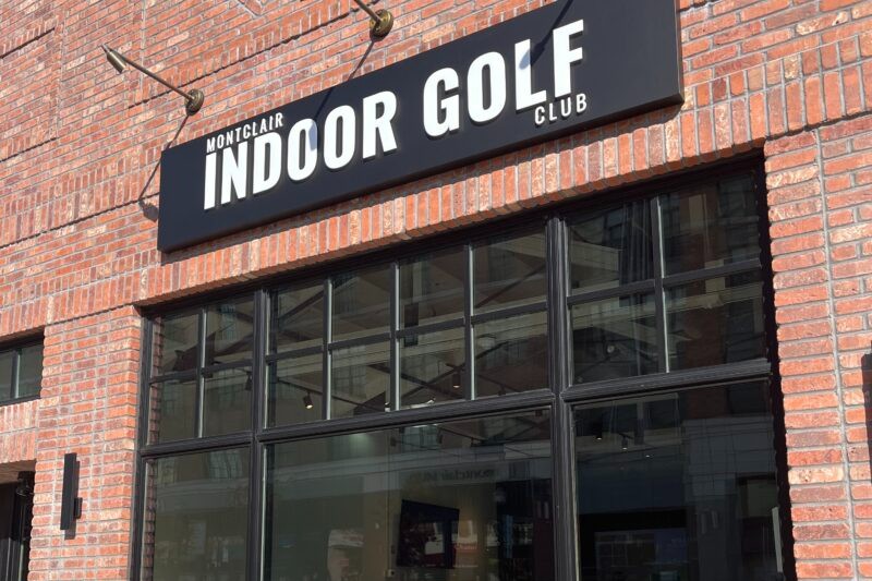 montclair indoor golf club
