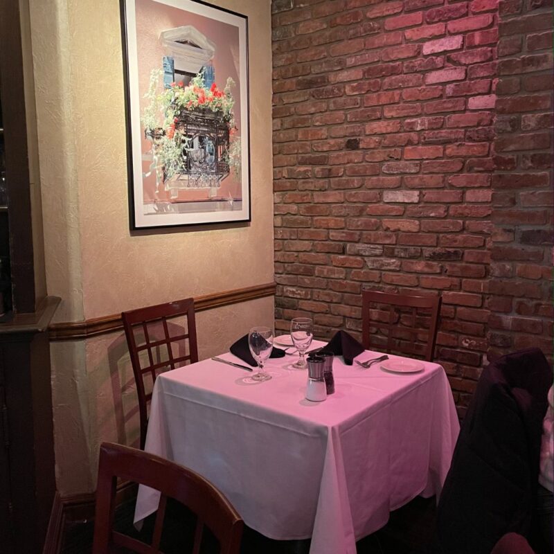 italian restaurant neros grille livingston new jersey tables