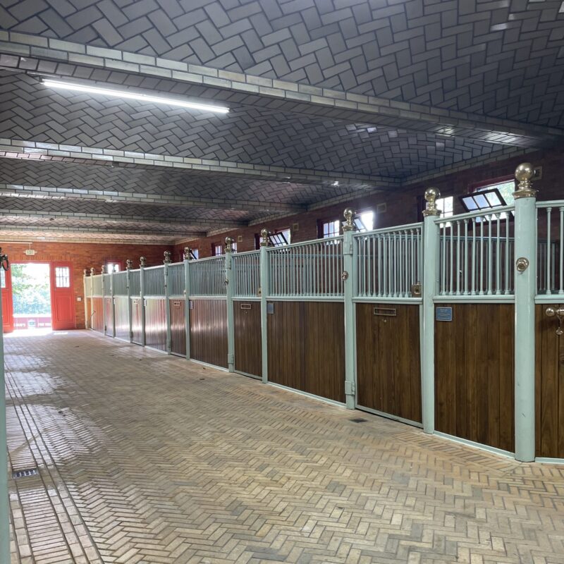 stalls at gladstone