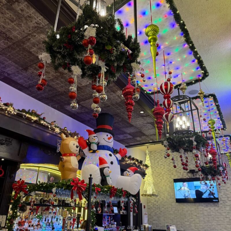 holiday cocktails holly jolly lounge calandras caldwell nj
