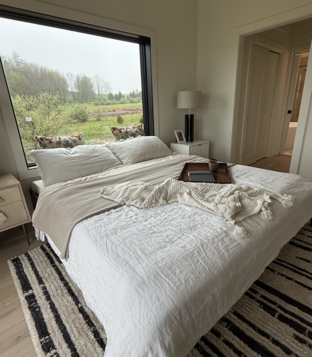 bedroom1