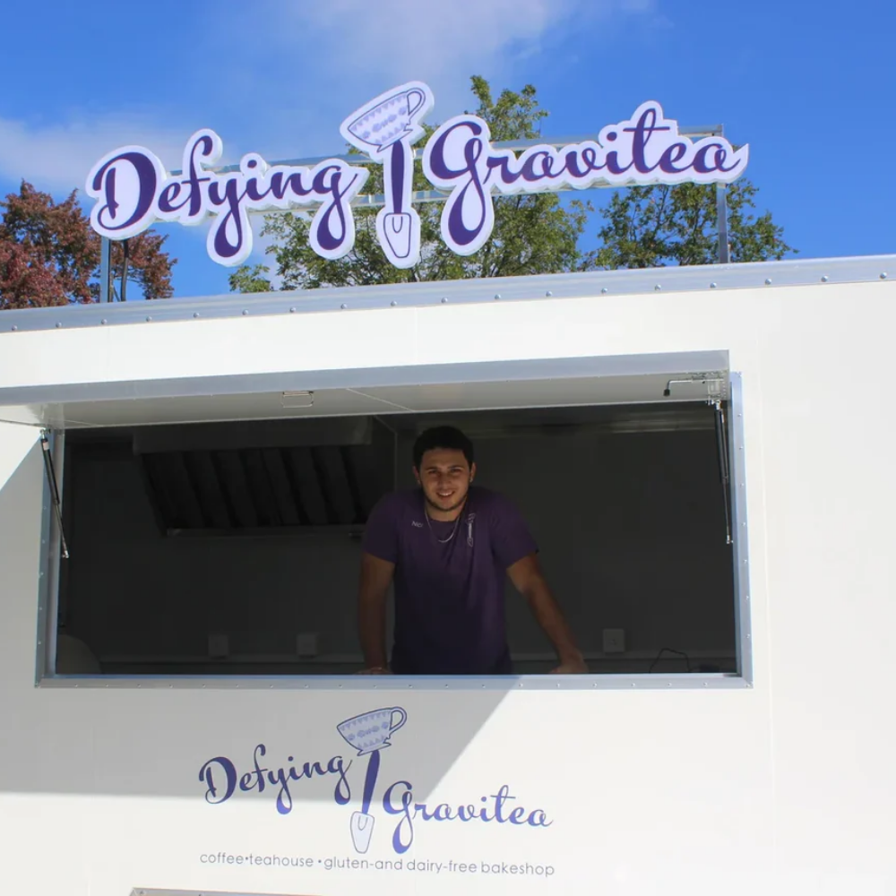 Defying Gravitea